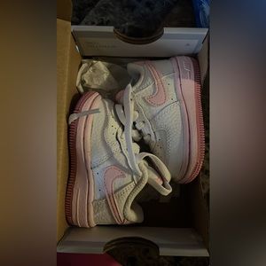 Nike Force 1 "White/Pink Foam/Elemental Pink" Infant Girls' Shoe